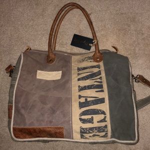 Myra Bay Messenger Bag/ Handbag